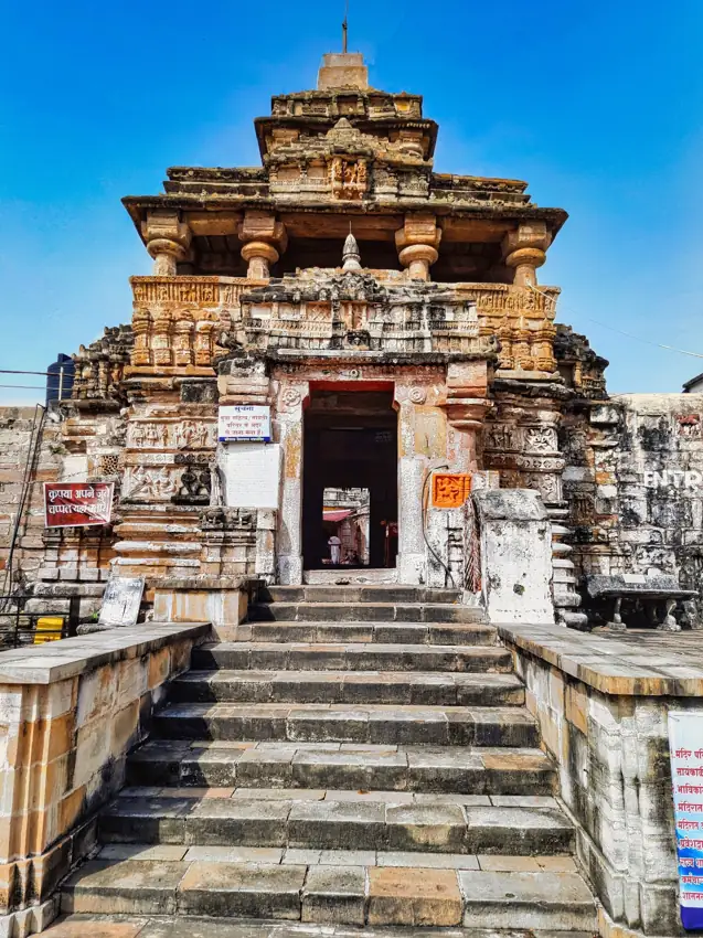 Mangal Dosha Remedies - Gad Hanuman Mandir, Ramtek, Maharashtra. This is not Mangalnath Temple in Ujjain.